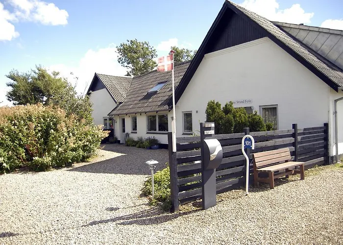 Henne Strand Ferie Accommodation Hennebjerg